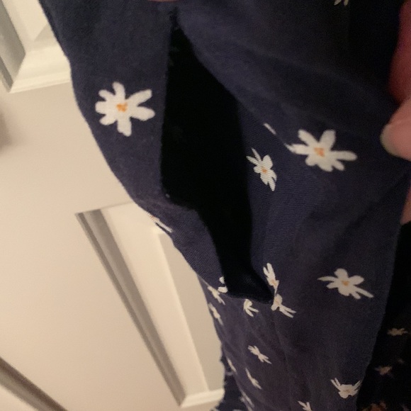 NWT Ava & Viv maxi navy w/white daisies sleeveless ruffled collar dress. Size 1x - Picture 8 of 12